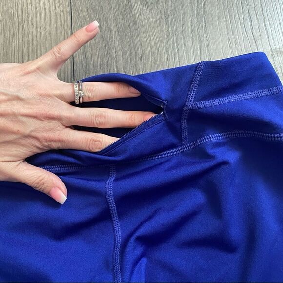 Athleta Leggings Royal Blue Capri Workout Gym Activewear XS - Picture 8 of 12